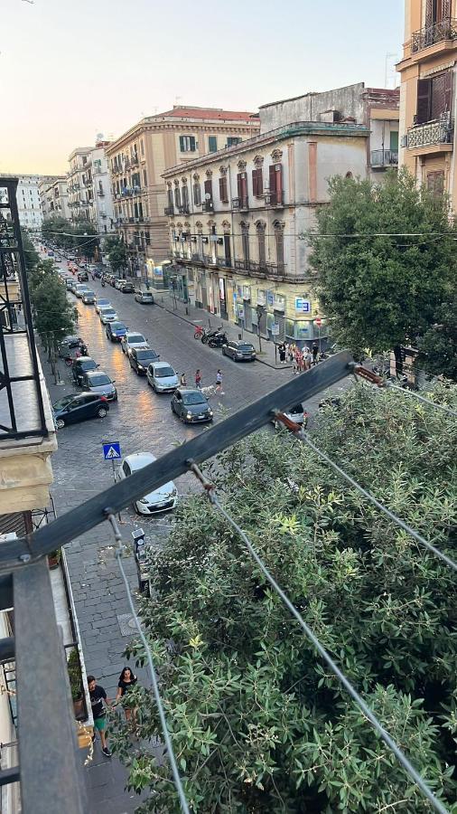 B&B Corso Garibaldi 165 Napoli Exterior foto